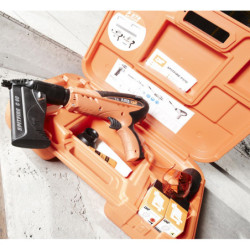 Cloueur poudre fire P370 C60