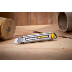 Cutter 18 mm INTERLOCK