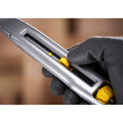 Cutter 18 mm INTERLOCK