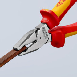 pince universelle isolée 1000 V chromée 180 mm réf. 0206180SB