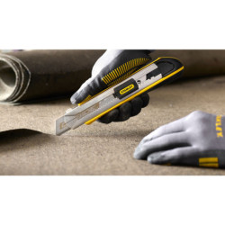 Cutter 18 mm FATMAX