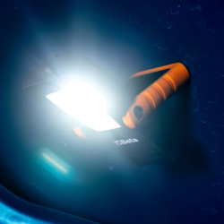 Lampe à led rechargeable usb 1838