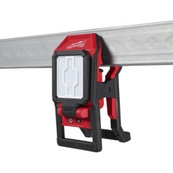 Projecteur de chantier M18 2000 lumens PAL2-0