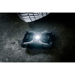Projecteur LED RUFUS 3020 mA 30 W rechargeable