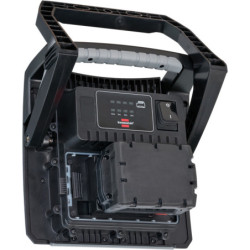 Projecteur LED MULTI 4000 mA rechargeable compact IP65