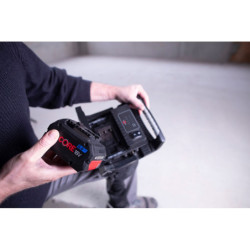 Projecteur LED MULTI 4000 mA rechargeable compact IP65