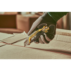Cutter 18 mm FATMAX QUICK-SNAP bouton