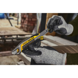 Cutter 18 mm FATMAX QUICK-SNAP bouton