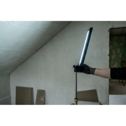 Projecteur LED 6050 multi-batterie avec mât télescopique