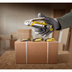 Cutter 18 mm FATMAX QUICK-SNAP molette