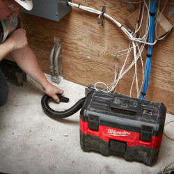 Aspirateur M18 VC2-0 sans batterie en carton
