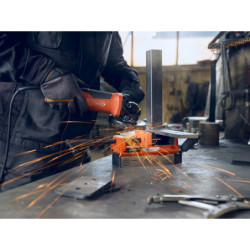 Étau magnétique pour perceuse