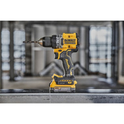 Perceuse visseuse compacte 18V XR DCD800NT-XJ brushless en TSTAK - solo