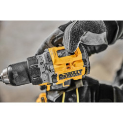 Perceuse visseuse compacte 18V XR DCD800NT-XJ brushless en TSTAK - solo