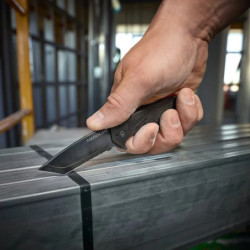 Couteau Hardline lame crantée - Blister