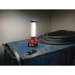 Lampe éclairage 360 M18 700 lumens M18 ll-0