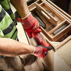 Scie oscillante multi-tool M18 FUEL FMT-0 en carton