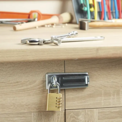 CADENAS A COMBINAISON PROGRAMMABLE A 4 CHIFFRES