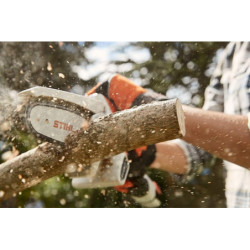 Scie de jardin sur batterie STIHL GTA26 avec batterie 2Ah et chargeur